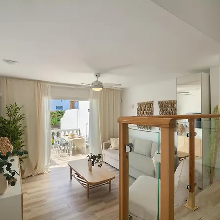 Apartment With Balcony - Sunny Holidays Tenerife