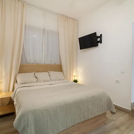 With Balcony - Sunny Holidays Tenerife